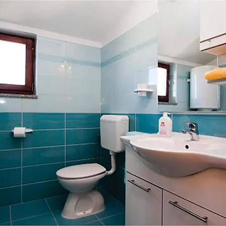 Apartment Stunning In With Wifi Barban