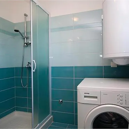 Stunning In With Wifi Apartment *